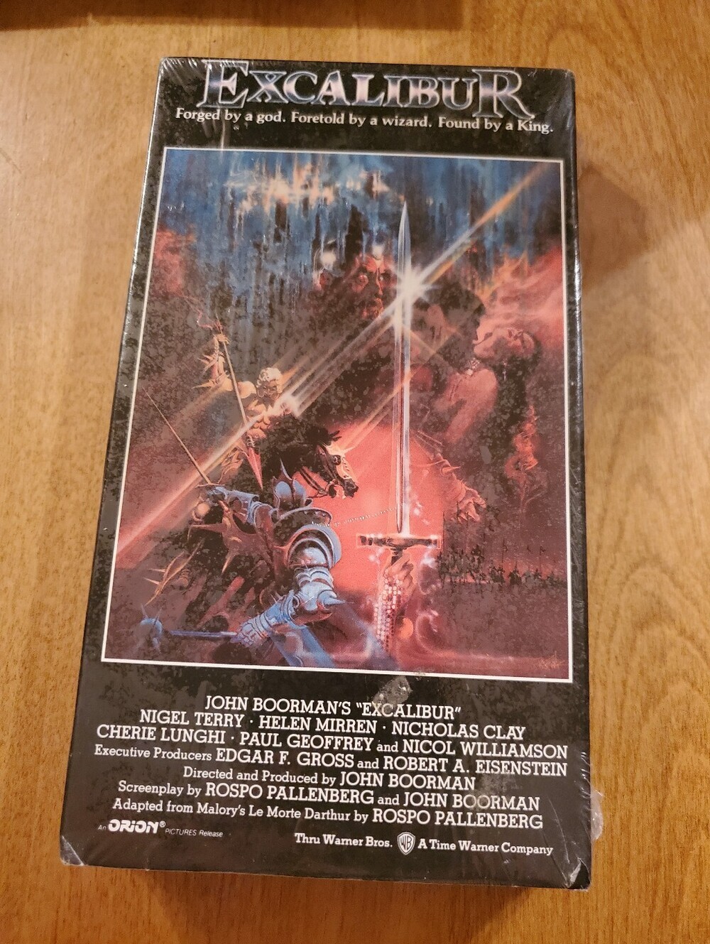 NEW-EXCALIBUR-Warner Home Video-SEALED-Green Stripe-RARE-Watermark-CLEAN